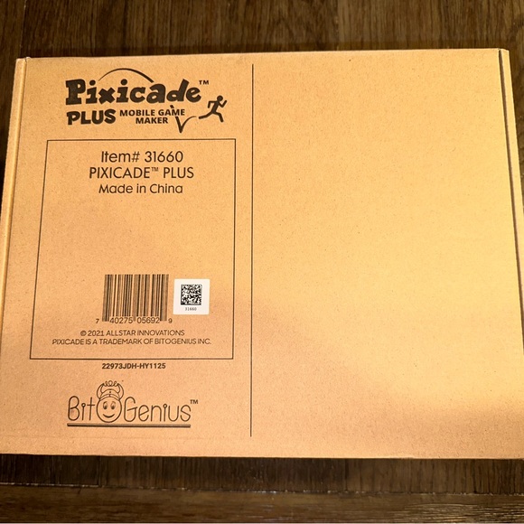 BRAND NEW Pixicade Plus NEVER OPENED mobile game maker - Picture 3 of 8